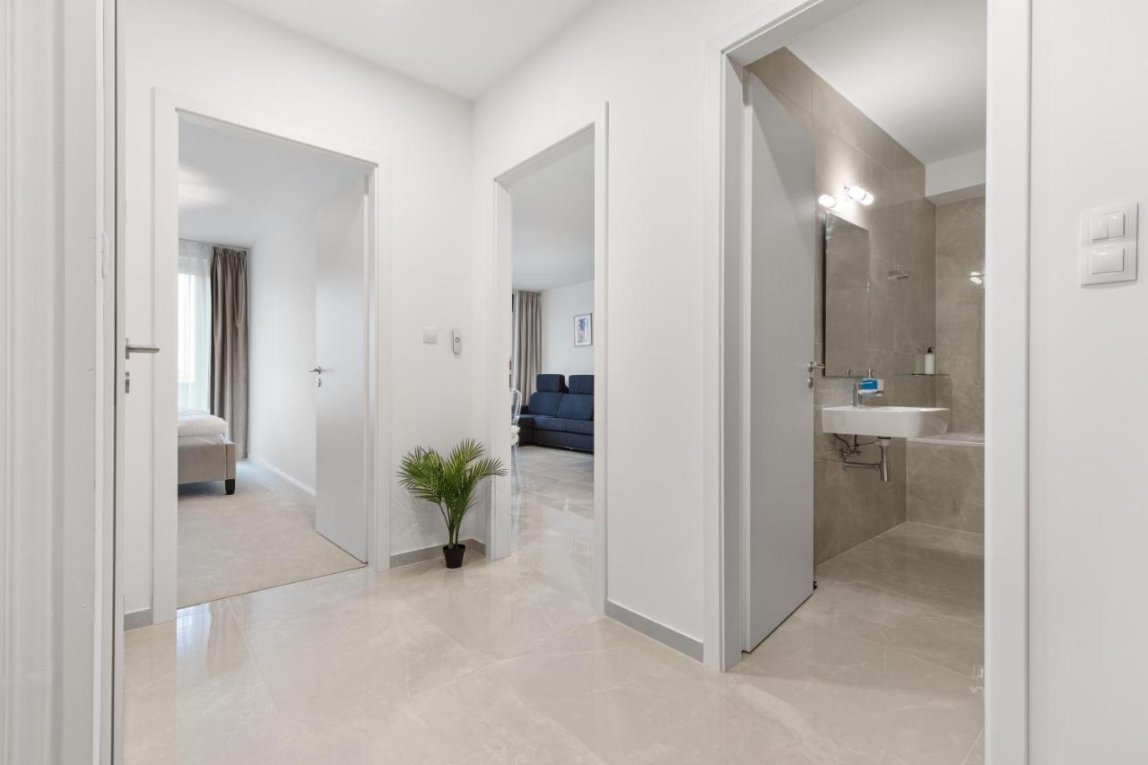 Appartamento Lam Jegeho Alej - Jacuzzi - Free Parking Bratislava Esterno foto
